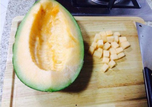 哈密瓜蒸熟吃,哈密瓜的别样风味探索