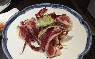 蜜瓜利比里亚火腿怎么吃,蜜瓜利比里亚火腿的独特搭配与美味食用指南